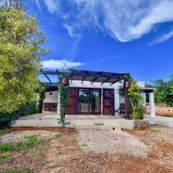 Buy a nice house on Margarita Island