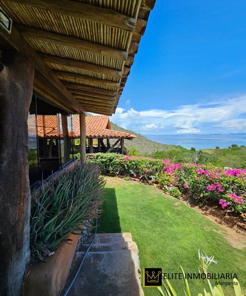 Caribbean Style House for Sale Guarame Margarita Island