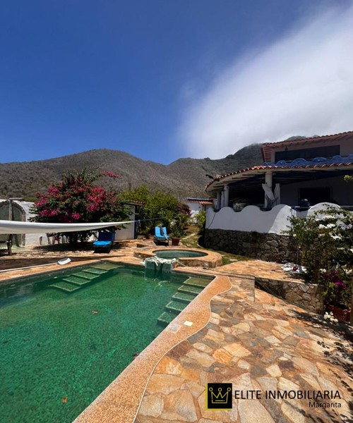 House with Sea and Mountain View for Sale Margarita Island